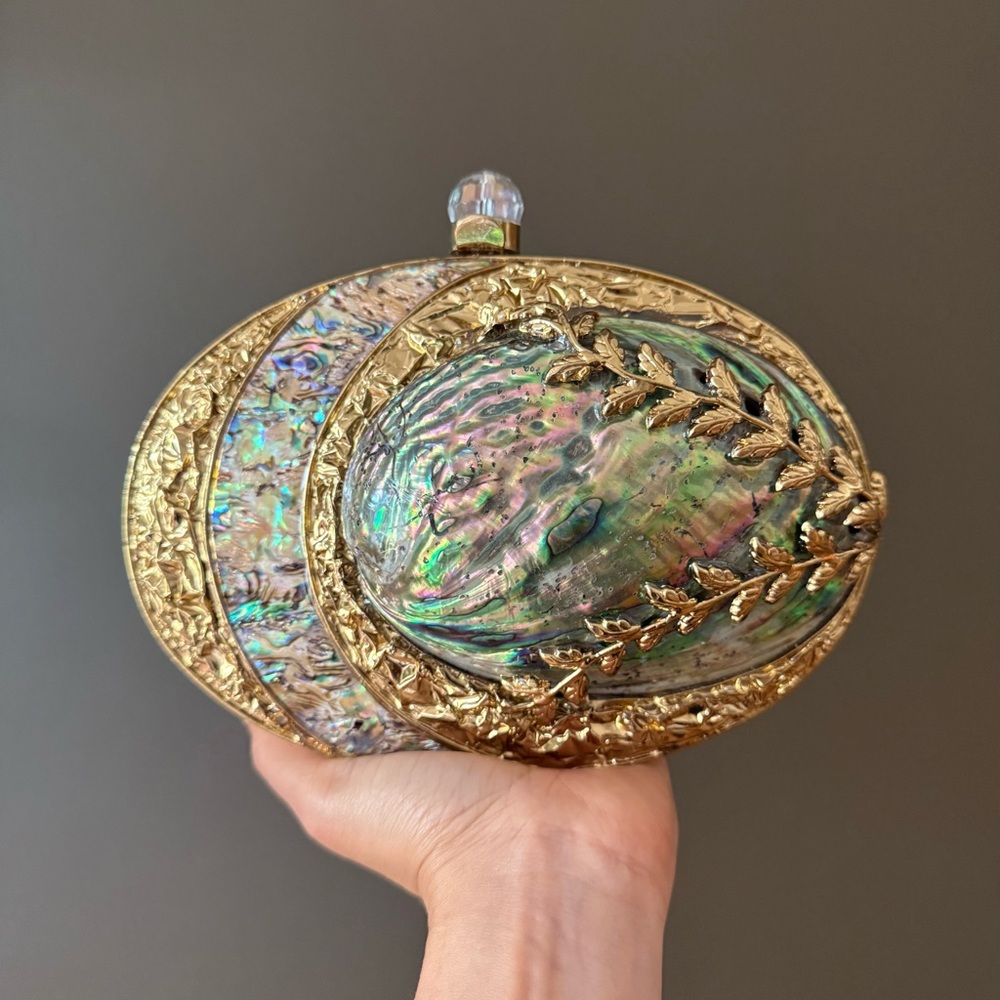 Elegant Gold and Iridescent Clutch - Picture 7 of 10